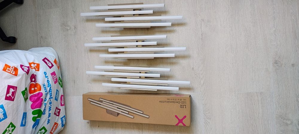 Plafoniera led  stare nou