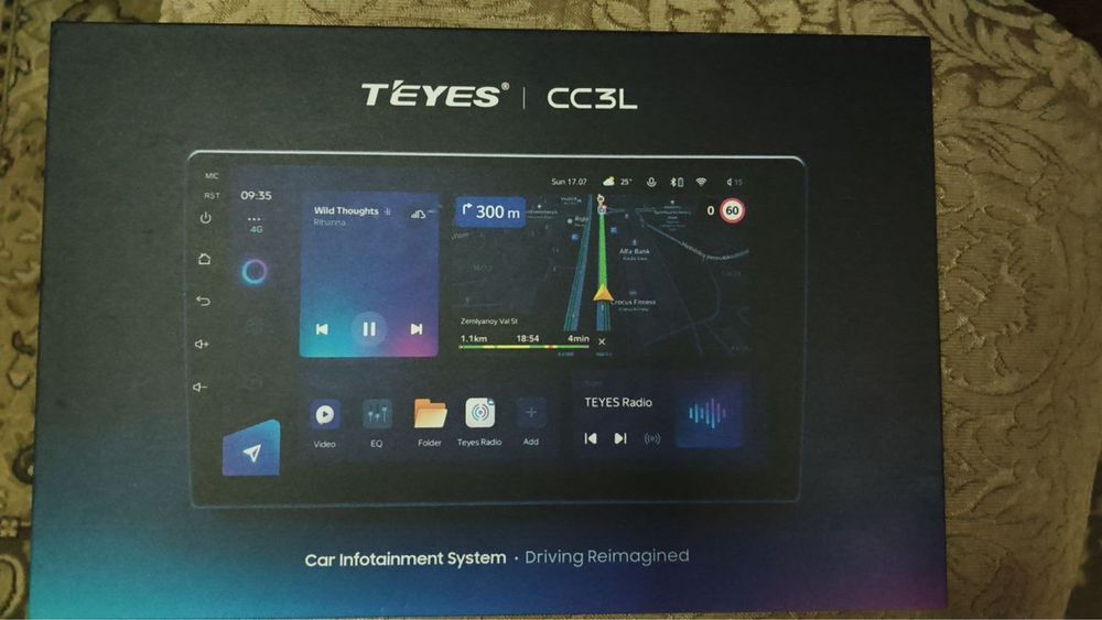 Продаеться монитор CC3L TEYES