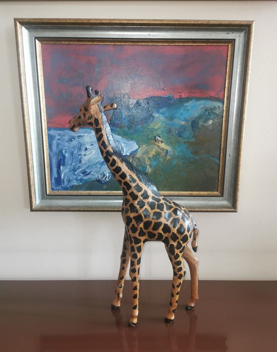 Фигура на жираф папиемаше естествена кожа рисувана и изработена ръчно
