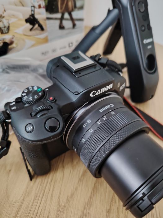 Canon EOS R50 kit creativ