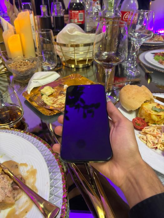 Iphone 15 plus black