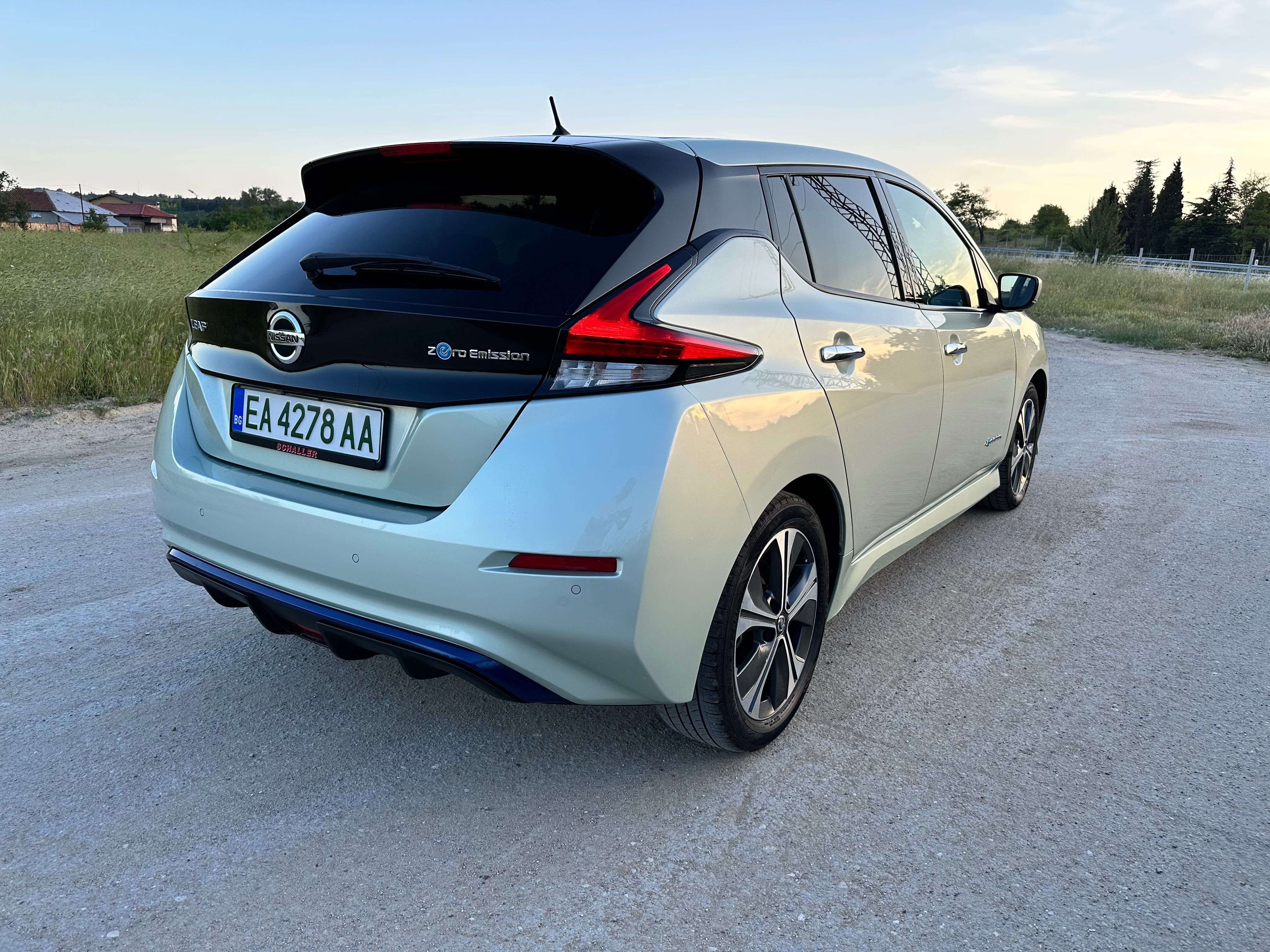 Nissan Leaf ZE1 N-Connecta, ProPilot, 40kw
