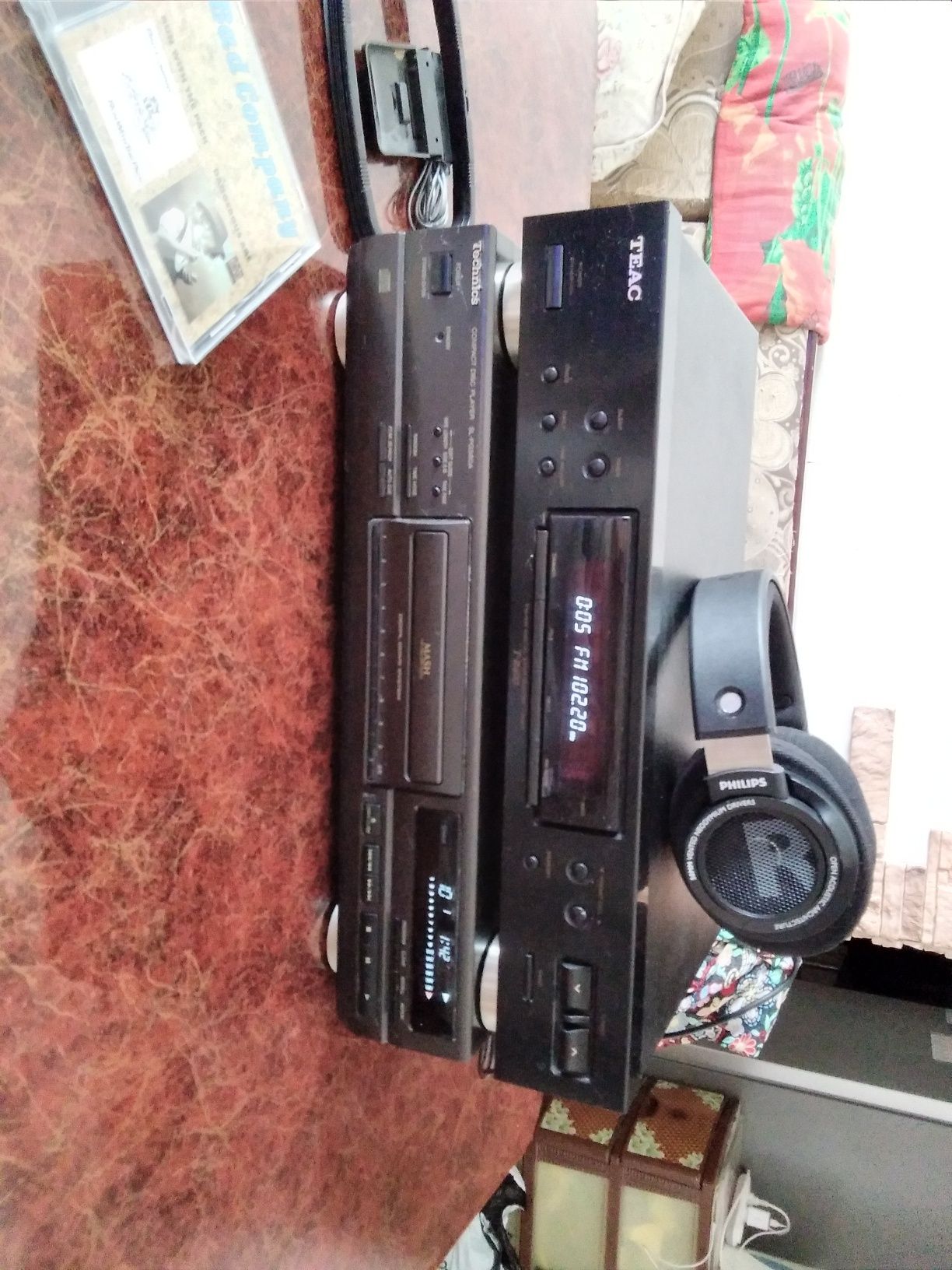 Продам CD проигравытель Technics с пультом
