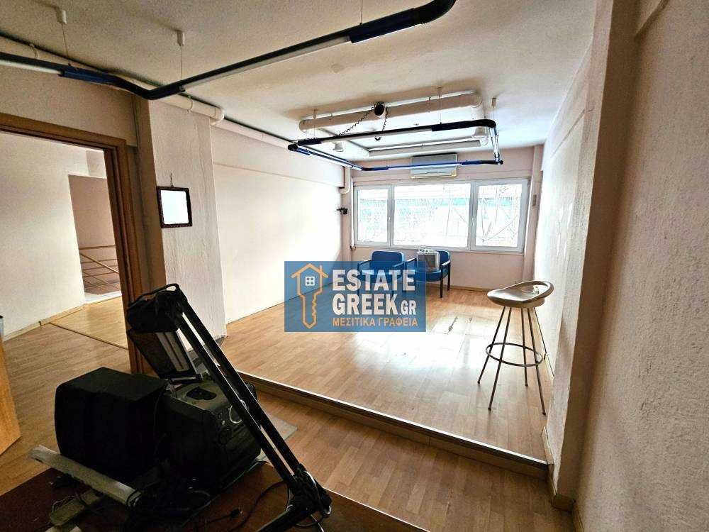 Продажба на 2 магазина по 100 кв.м. в Венизелу Кавалас (код 4695)