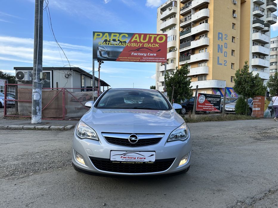 Opel Astra J An 2011 Motor 1.4 Benzina Navi Clima Pilot Import