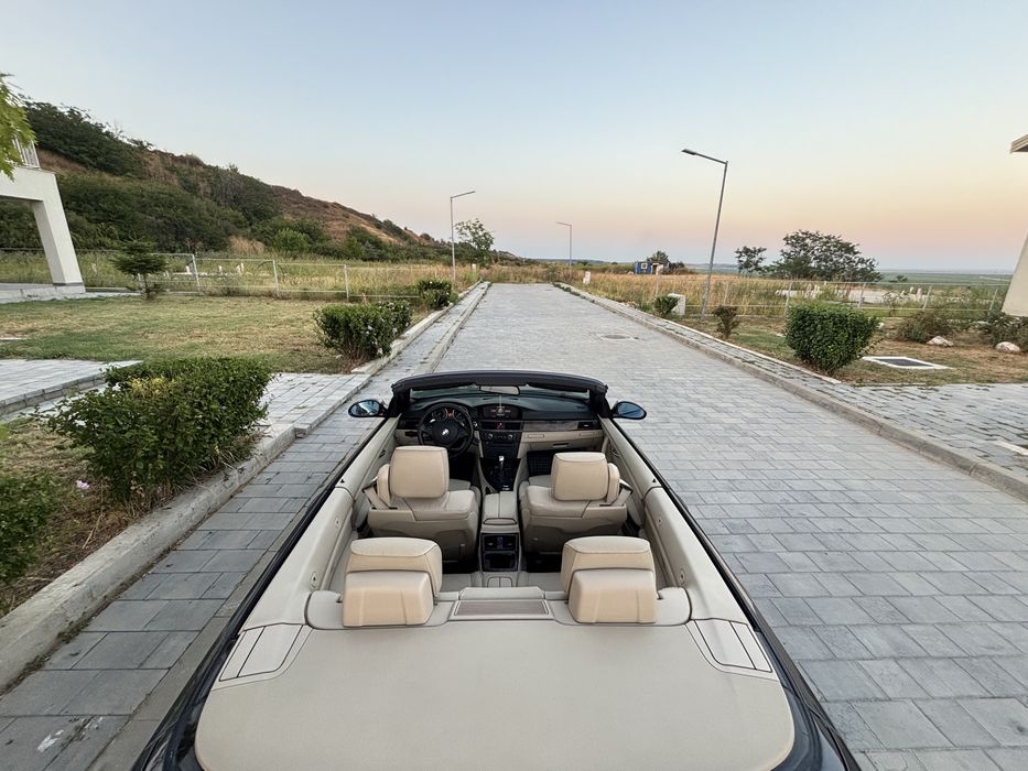 Bmw e93 330dA cabrio coupe