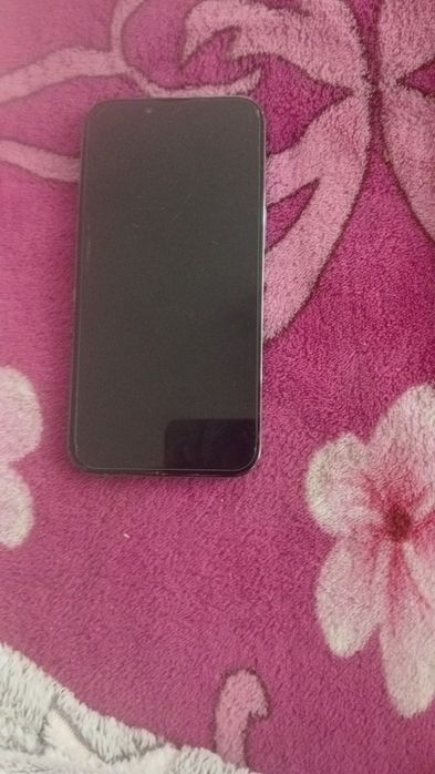 I Phone 13 Pro ca piese