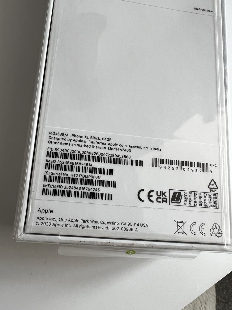 Нов Запечатан iPhone 12 64GB Черен Отключен Неактивиран