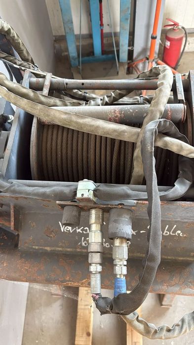 Manitou TRLU Troliu 4 Tone, Perfecta stare, 2.800 ore