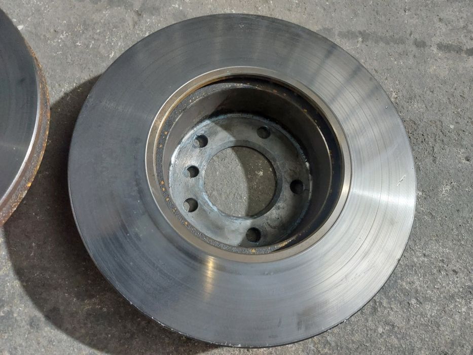 Discuri frana fata cu plăcuțe diametru 300 BMW E90 E91