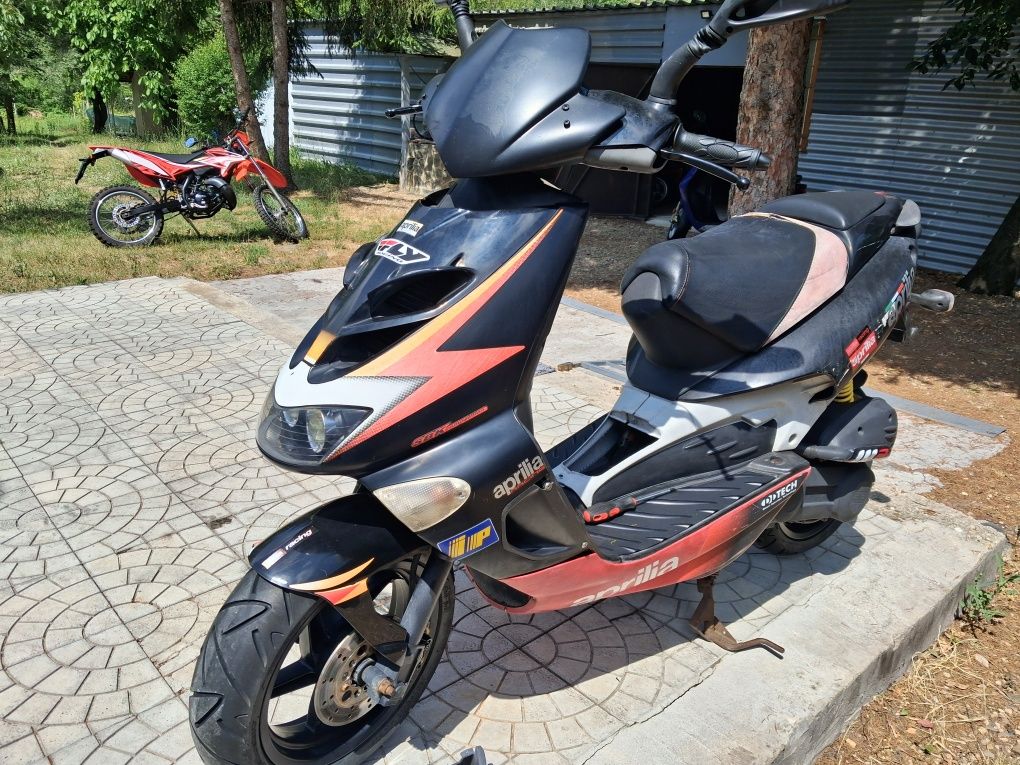 Aprilia sr 50 ditch на части