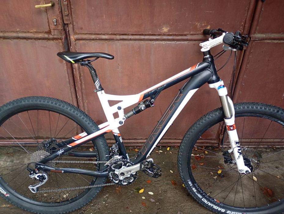 Bicicleta Full Suspensie Trek