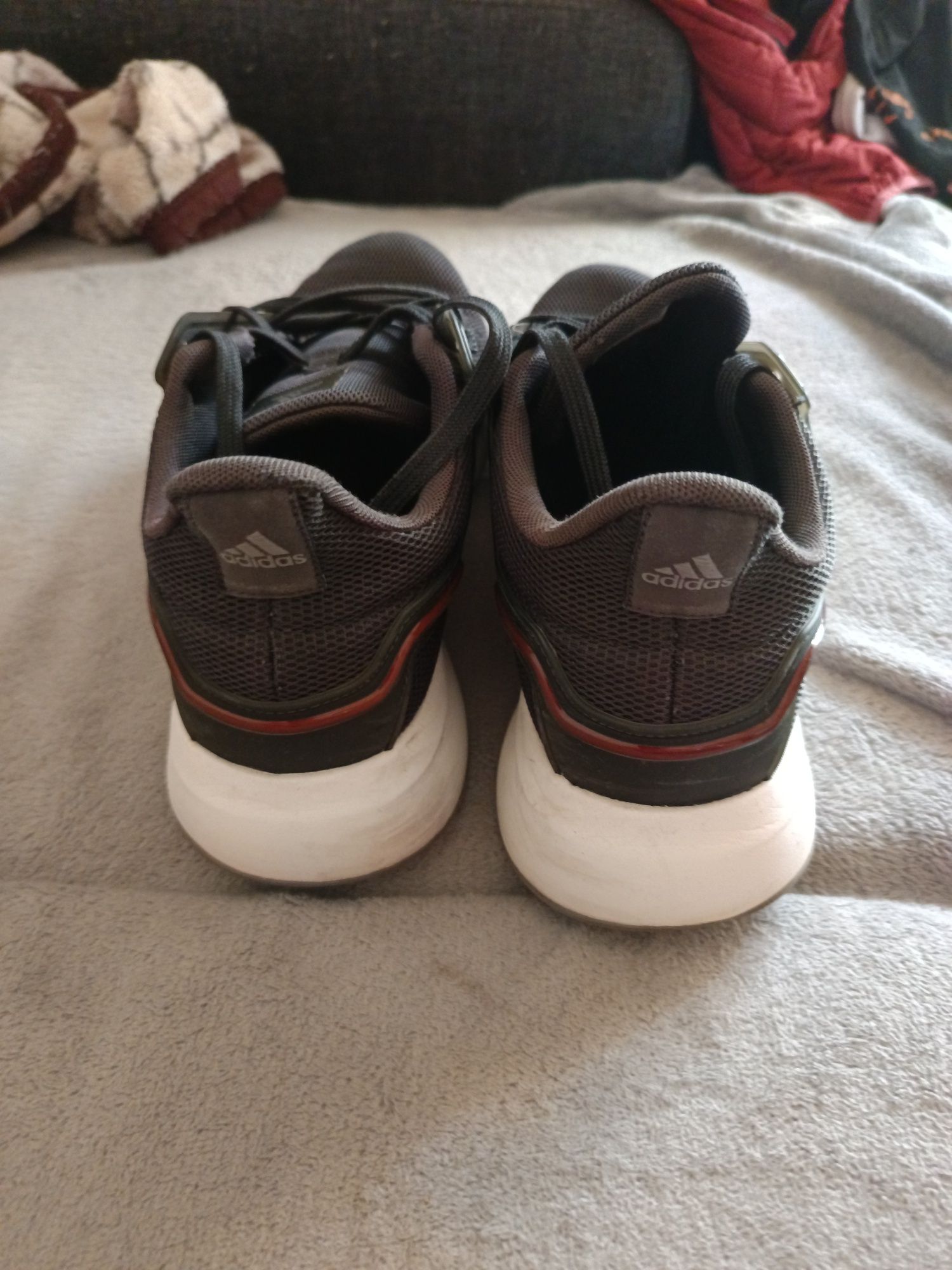 Маратонки  adidas