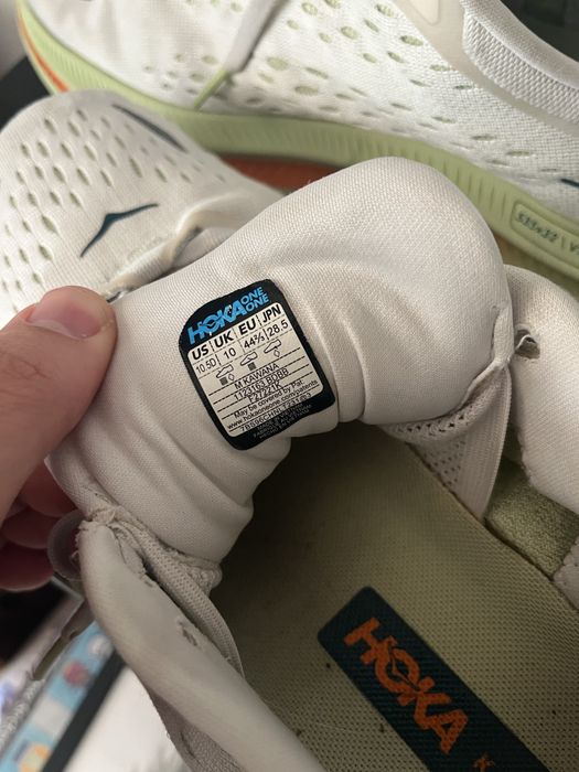 Обувки за тичане HOKA Kawana - 44 2/3 номер