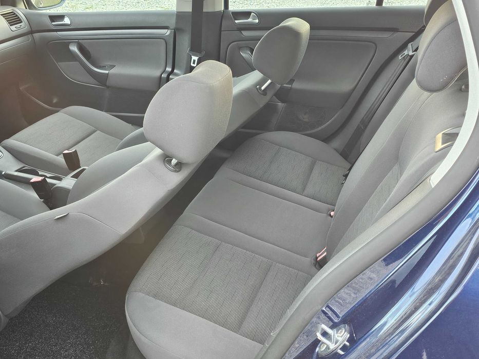 VOLKSWAGEN GOLF V- 1.6 Benzina-115C.P/ Finantare cu Buletinul, Avans 0