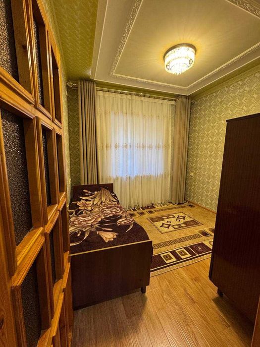 Продаётся своя 3-х комнатная квартира на Ахмад Югнакий!!!