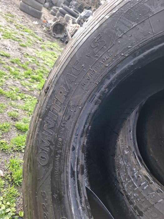 Vand 1 sau 2 sau 4 anvelope 385 65 22.5 goodyear bune fara defecte