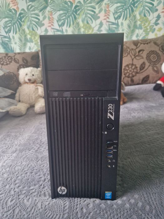 Vand pachet unitate de gaming cu casti Logitech g435