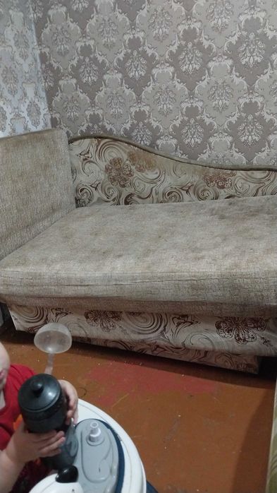 Продам мини диванчик раскладной