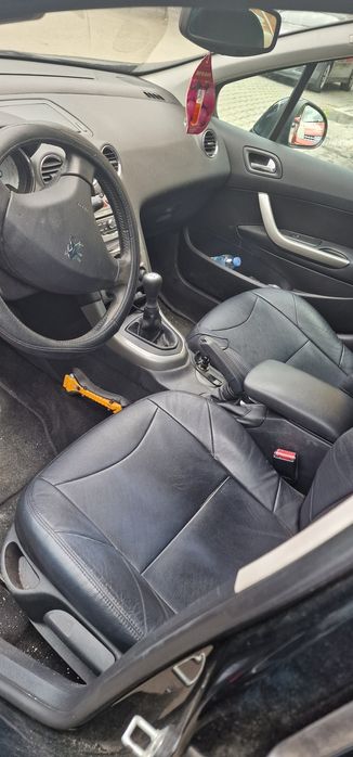 Peugeot 308sw 1.6 бен.+газ