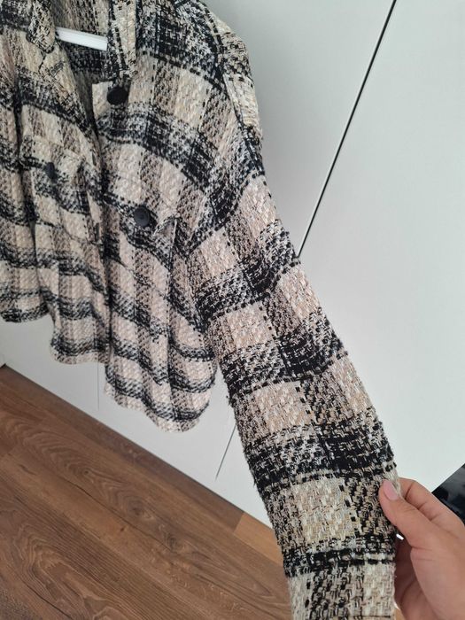 Geacă mărimea XS stil camasa Zara merge s,m