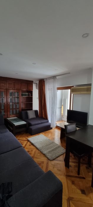 Ofer spre inchiriere garsoniera zona ultracentrala