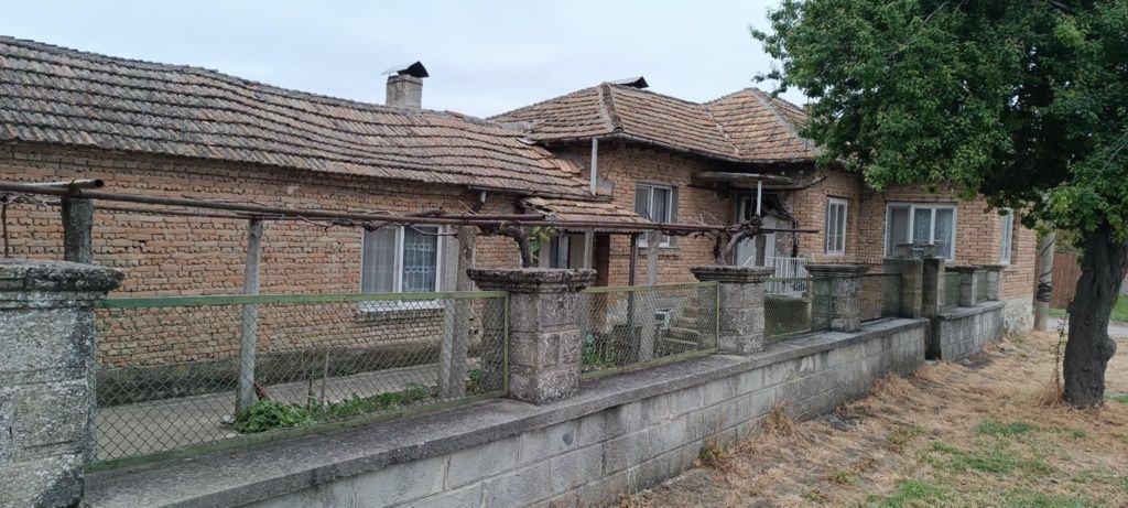 Продава се Къща в с. Брестак, Област Варна - 93 кв.м за 560 €/кв.м - Снимка #4