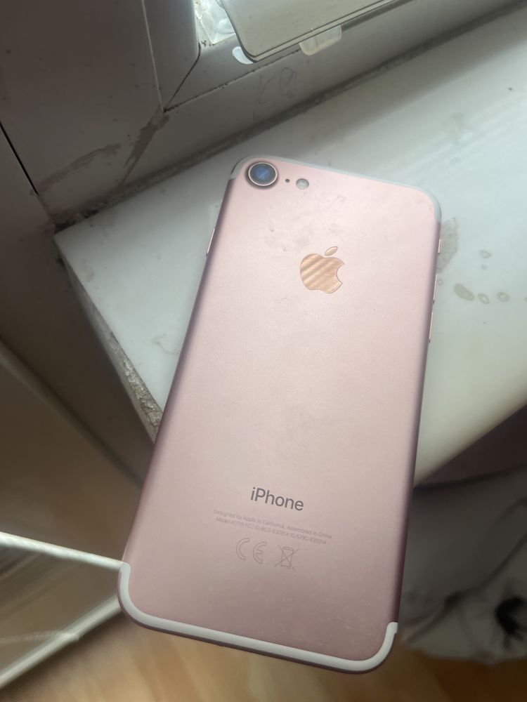 Iphone 7 в отлично състояние