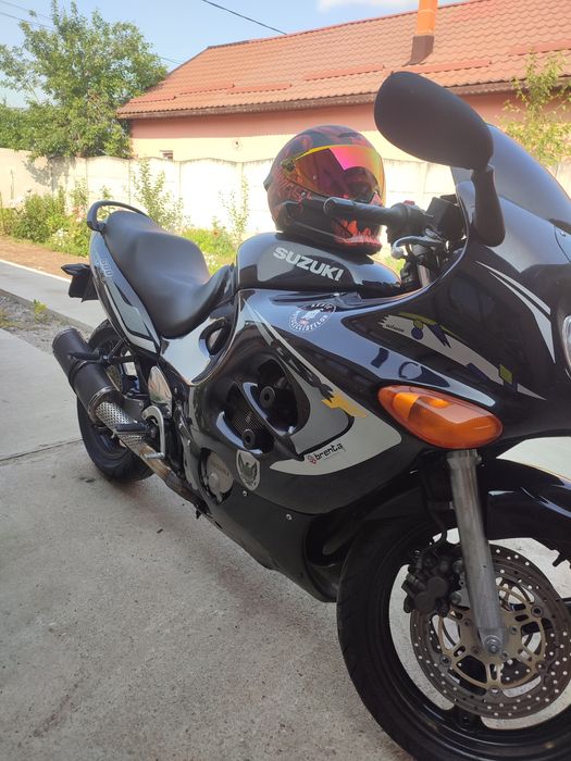 Vând Suzuki gsx600f Katana
