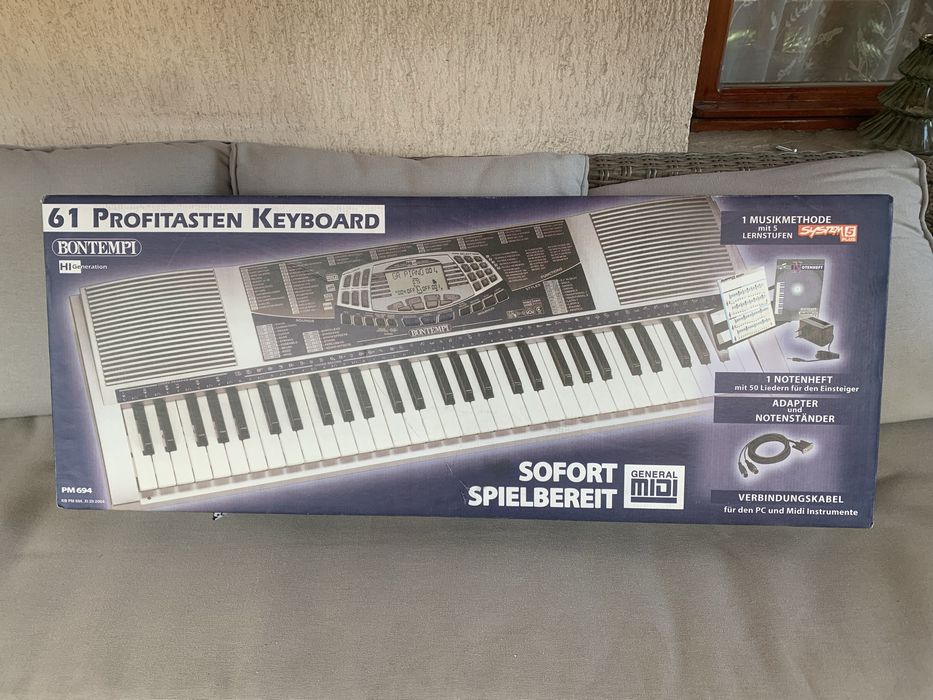Orga Bontempi pianina nou la cutie