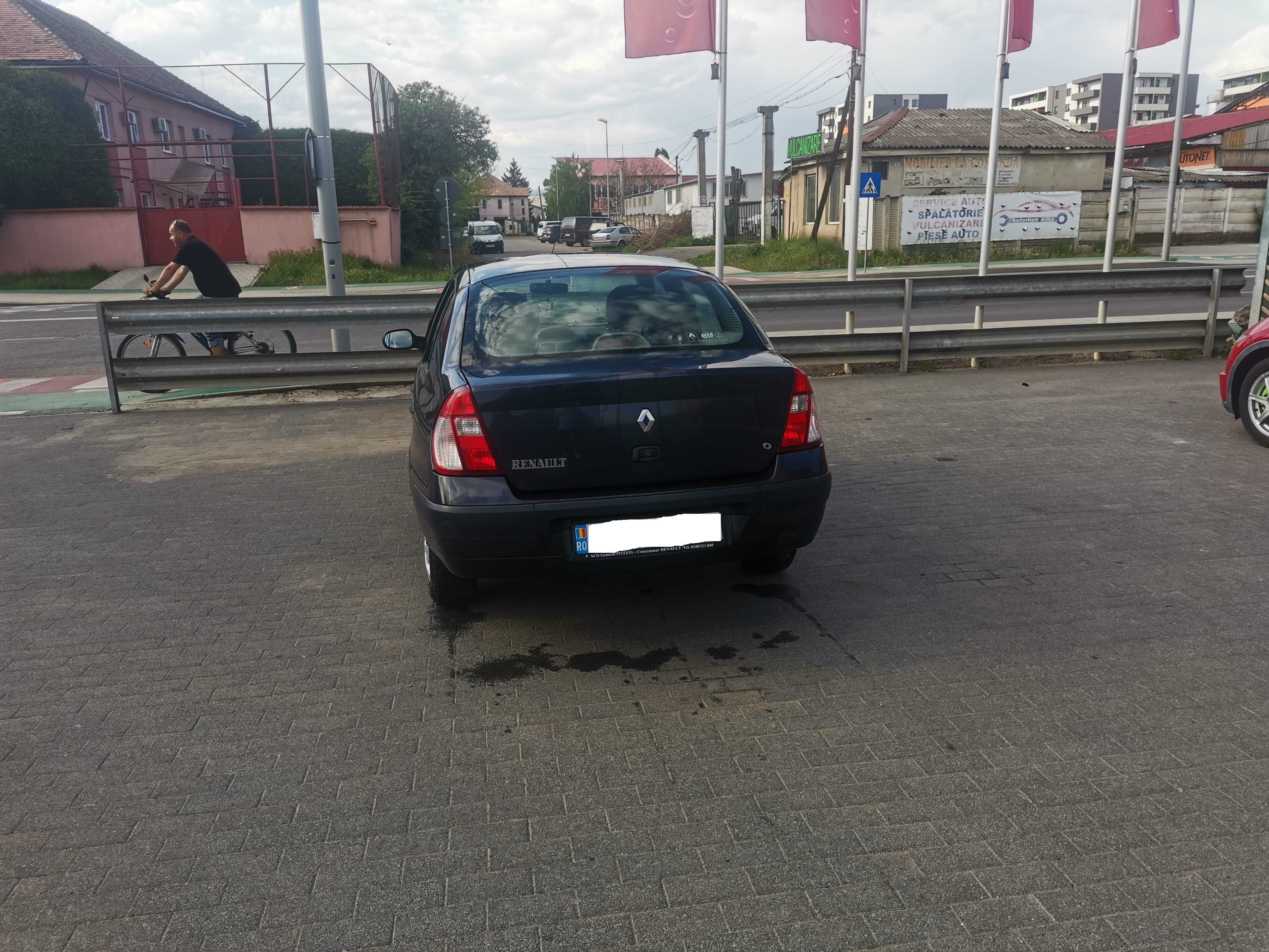 Vand Renault Clio an 2004, 142.600 km
