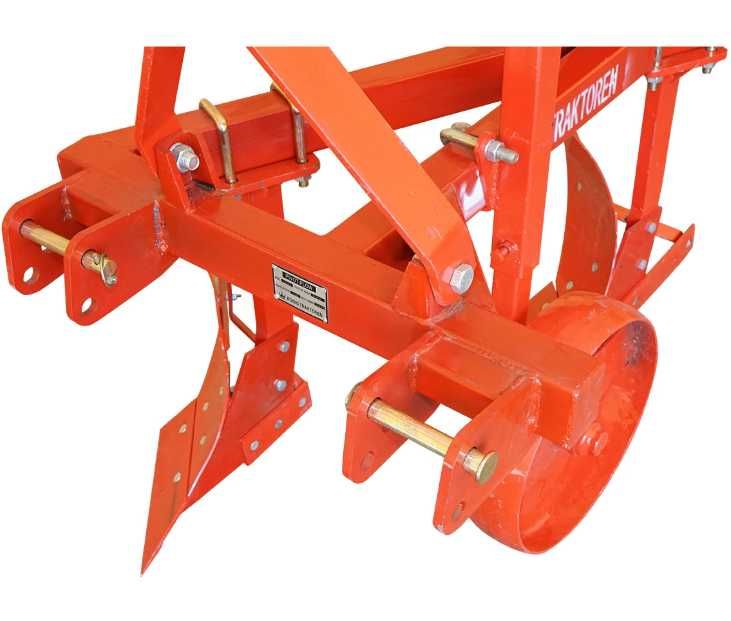 Plug agricol 2 3 brazde