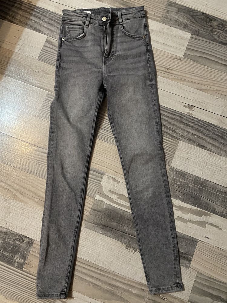 Дамски дънки zara  висока талия