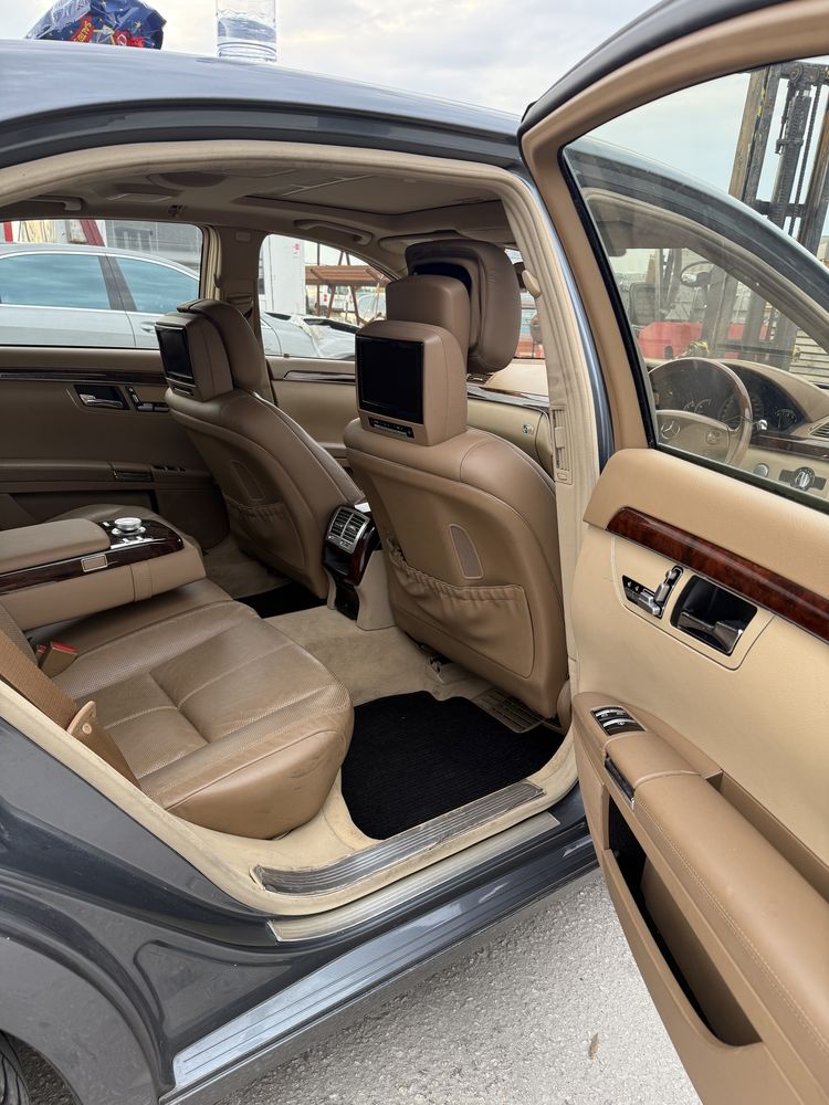 Mercedes S500 w221 на части