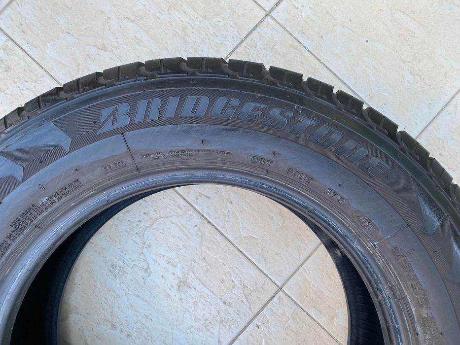 Гуми зимни гума 215/65/16” BRIDGESTONE BLIZZAK LM-18C
