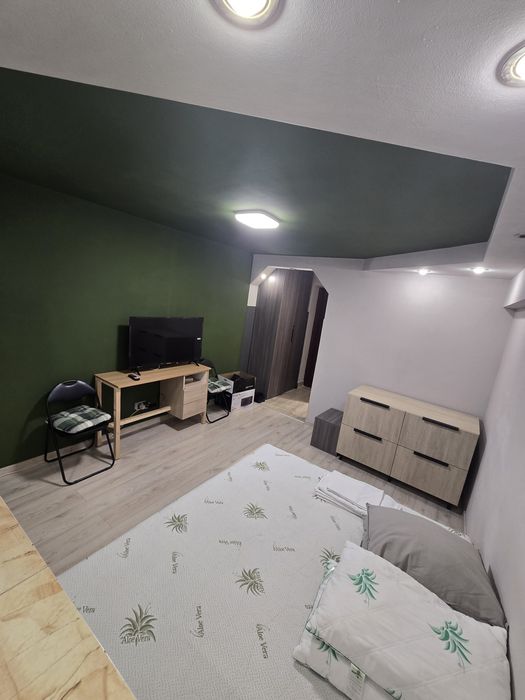 Garsoniera de închiriat. Nicolina1