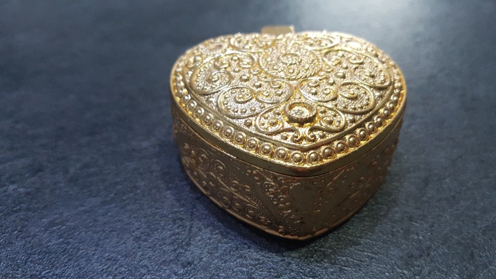 Cutie de bijuterii inimioara din Dubai  | logodnica | Perfect pt cadou