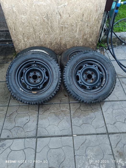 Продам зимнюю резину