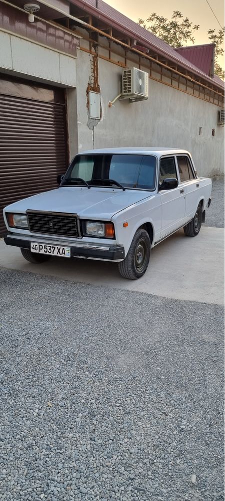 Vaz 2107 mashina