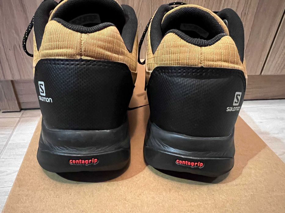 SALOMON мъжки туристически обувки номер 42