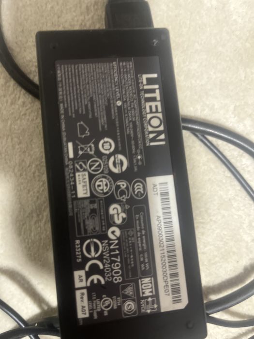 Adaptor laptop 19V,4,74A,90W(Compatibil cu HP,ACER,DELL)