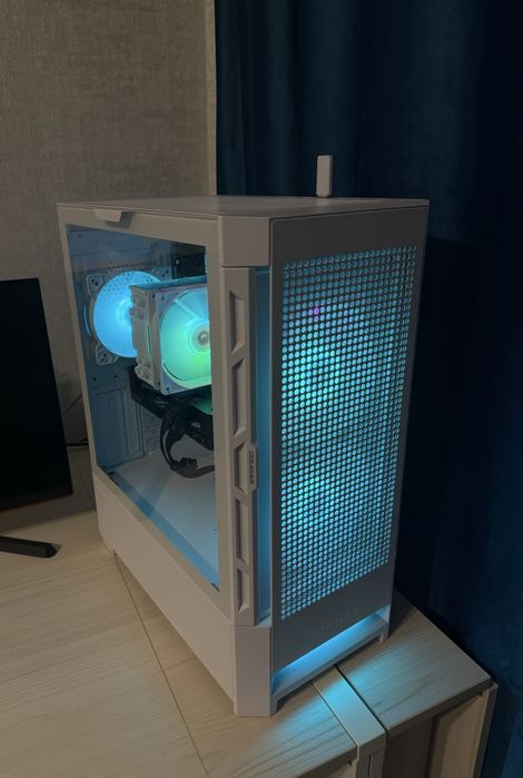 В продаже мощный/красивый игровой пк
