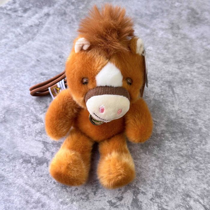 Лошадка игрушка- брелок, символ 2026г