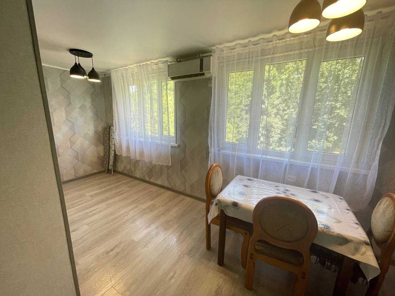 СРОЧНО Сдаётся кв ор-р Дружба Народов 3/2/5 ро-н Шайхантахурский 569*