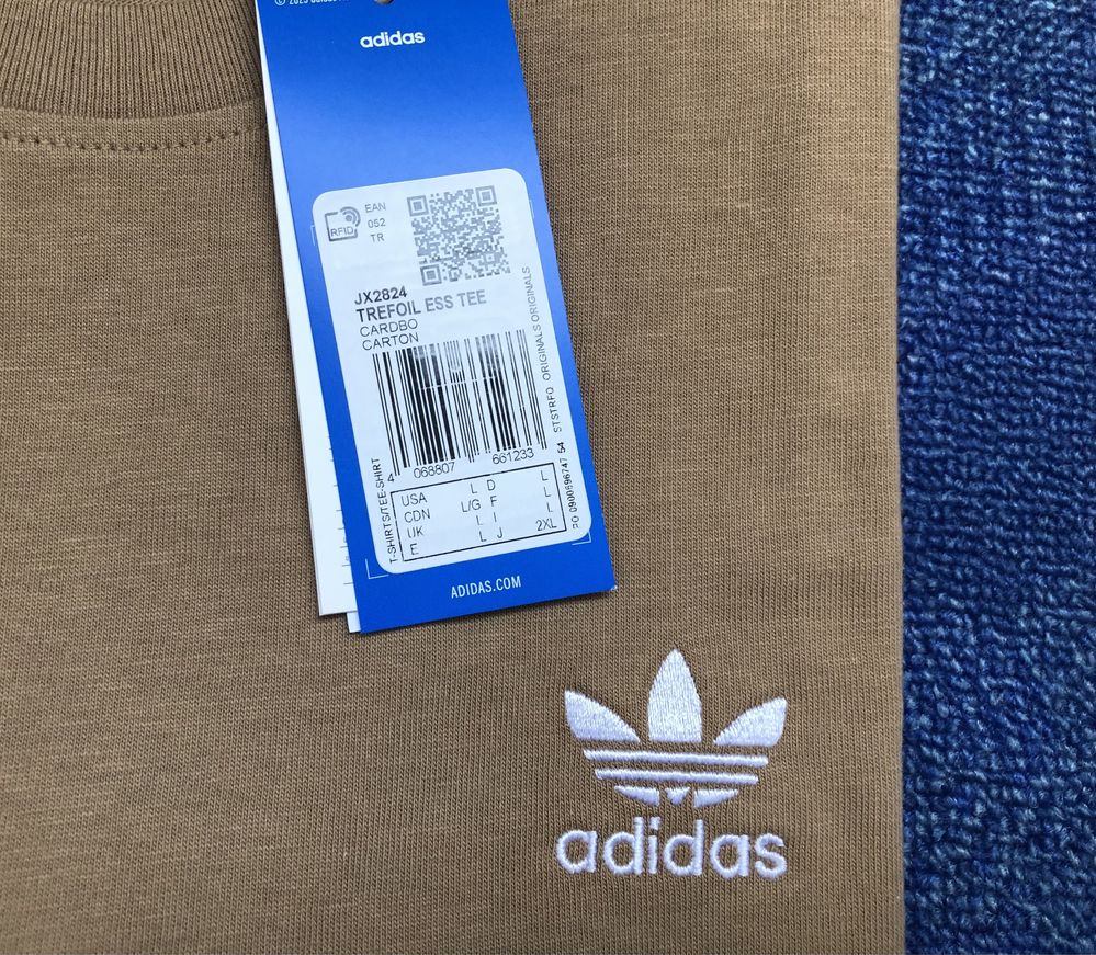 Adidas Essential ОРИГИНАЛЕН мъжки сет/екип къси панталони и тениска L