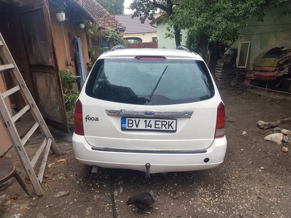 De vanzare ford focus 1.8 diesel an fabricație 2000