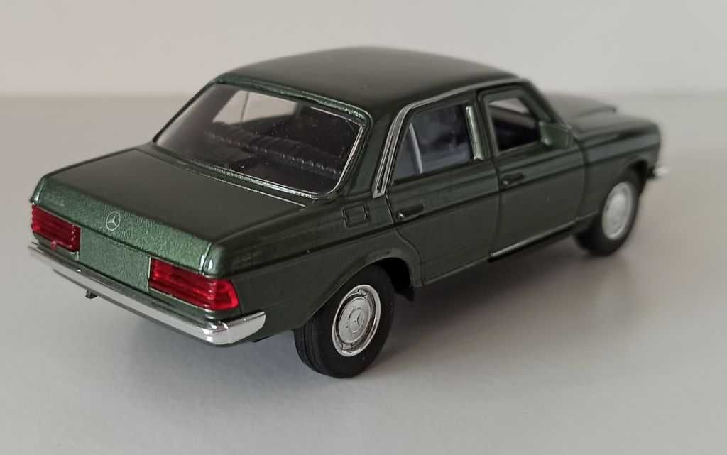 Macheta Mercedes E Class W123 "cobra" verde - Welly 1/36