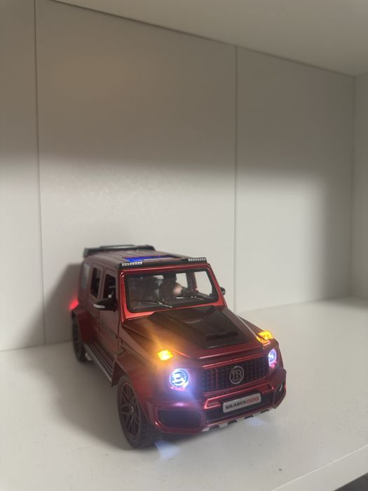 Колекционерска кола brabus biturbo 800