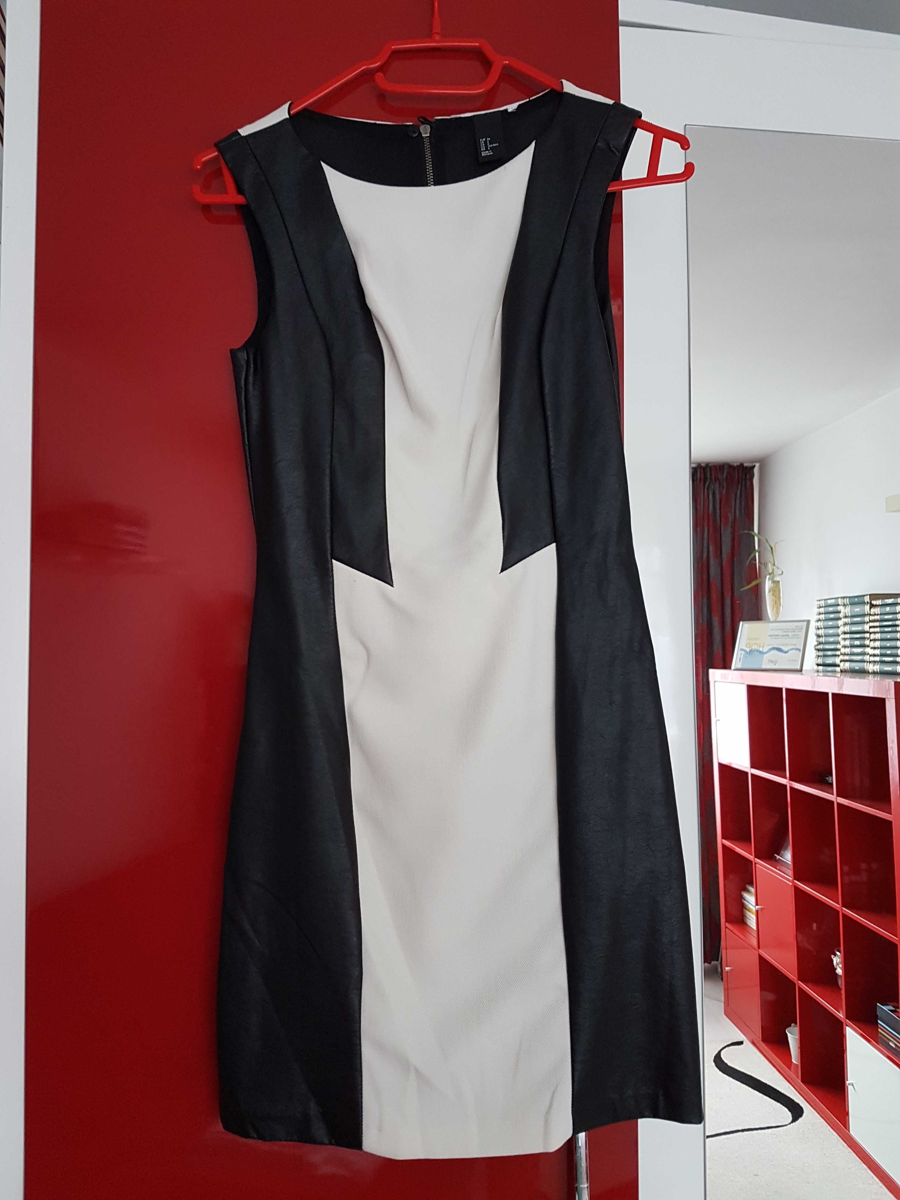 Rochie scurta piele nr 36