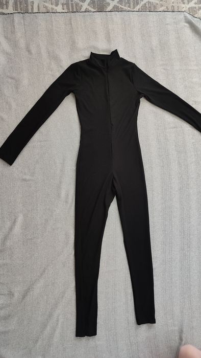 Продается комбинизон женский